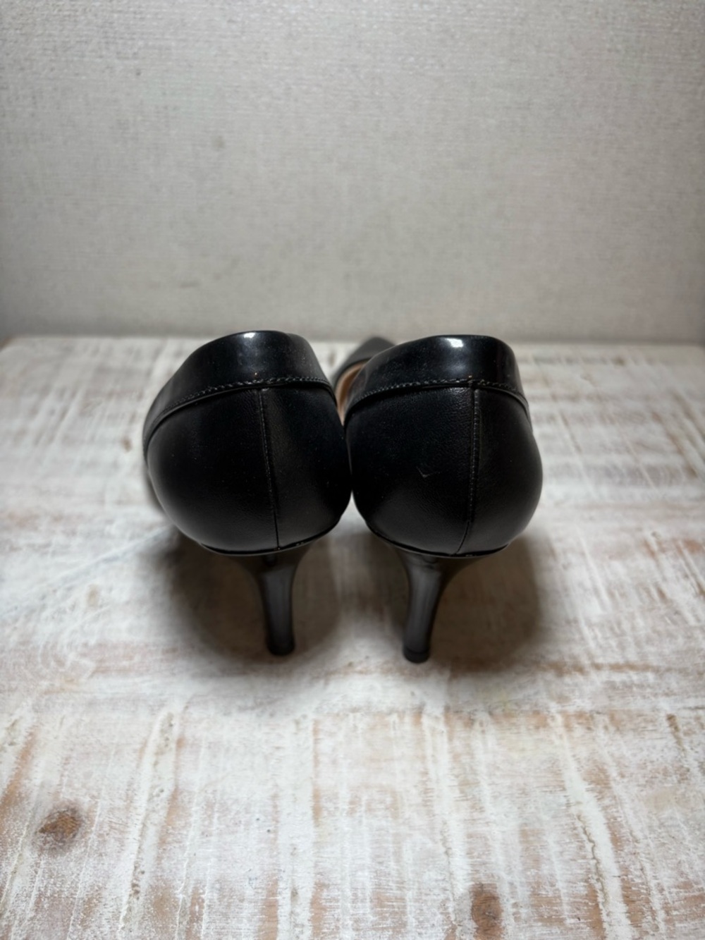 Life Stride Black Pointed D'Orsay Pumps - Picture 4 of 7
